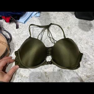 VS Bombshell bra 34B